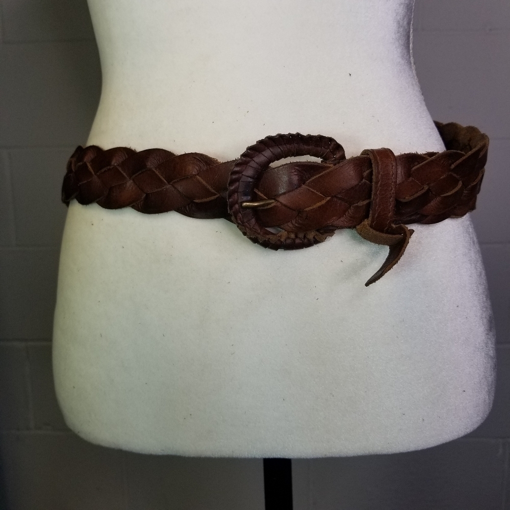 Vtg brown braided Boho Casual Real leather belt
